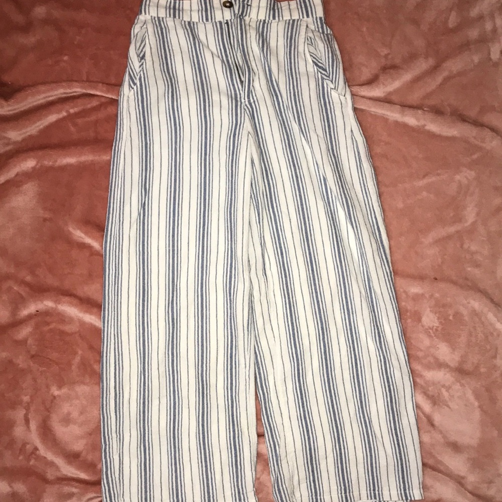 Hollister pants